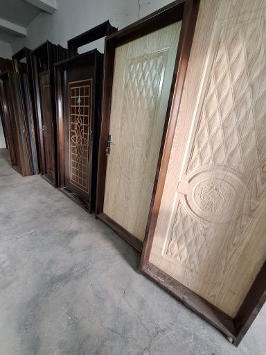 عکس درب و پنجره فروشی کاویانی