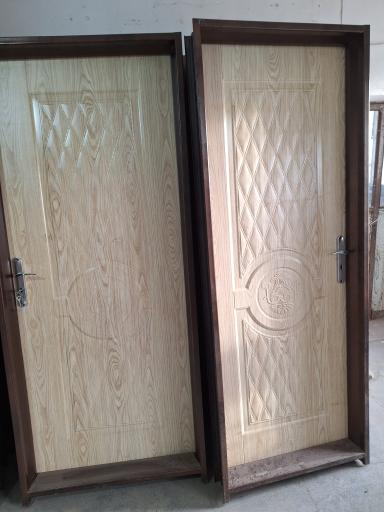 عکس درب و پنجره فروشی کاویانی