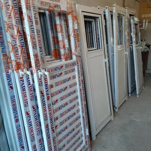 عکس درب و پنجره فروشی کاویانی