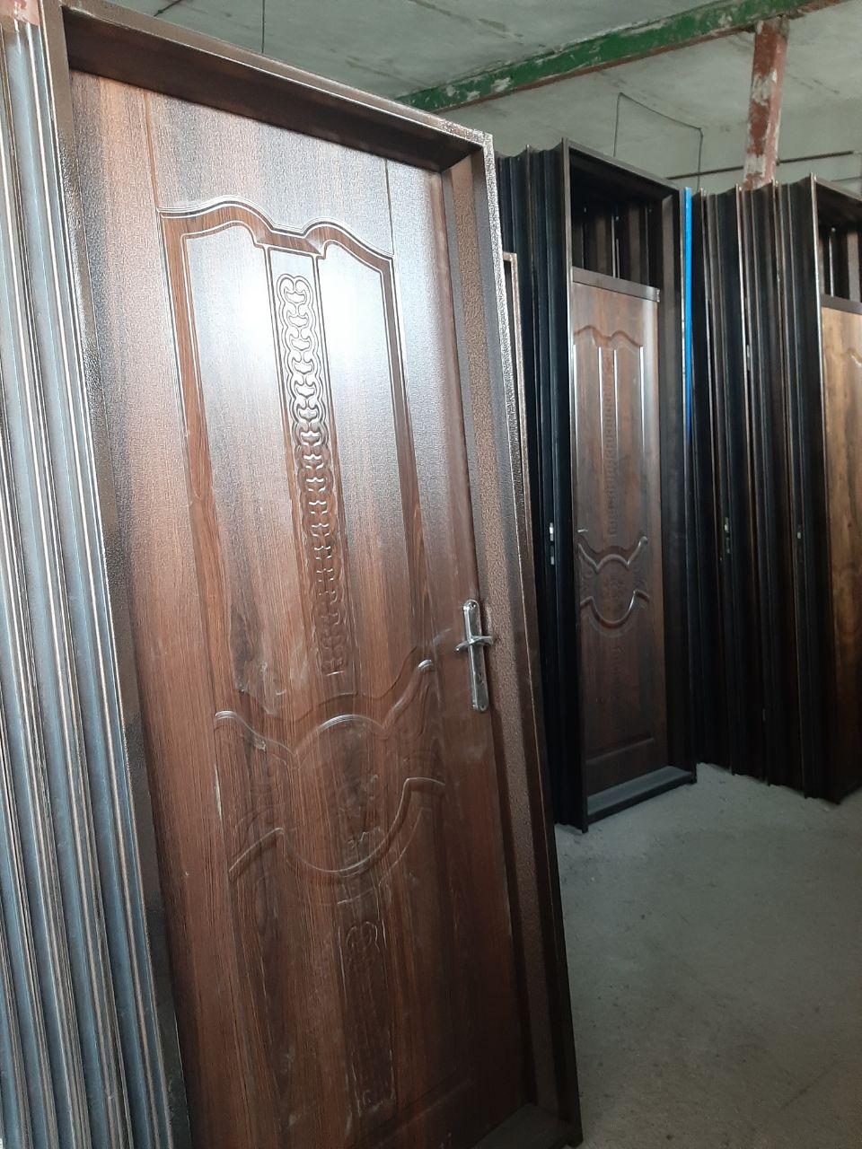 عکس درب و پنجره فروشی کاویانی