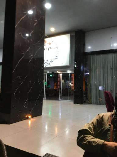 عکس کافه رستوران آنام