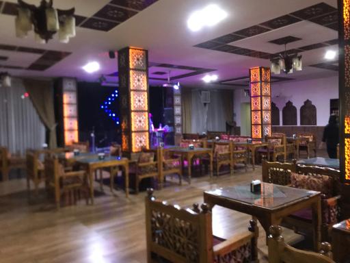 عکس کافه رستوران آنام