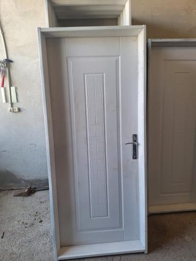 عکس درب و پنجره فروشی کاویانی