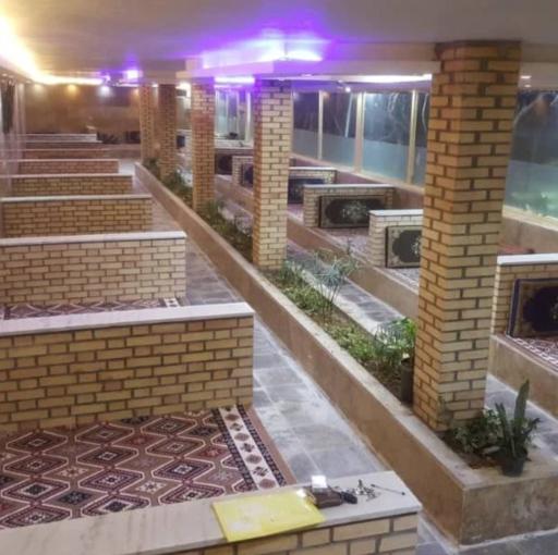 عکس سفره خانه سنتی باغ ایرونی