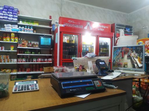عکس سوپرمارکت حسین بر
