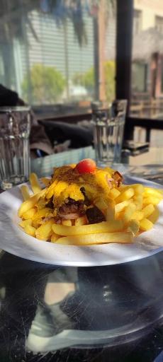 عکس رستوران و کافه آکواریومی برکه