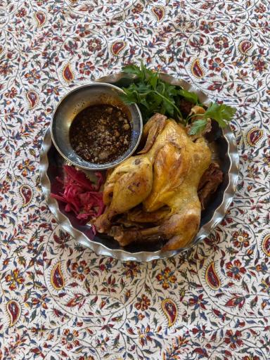 عکس رستوران و سفره خانه سنتی و تاریخی عباسی