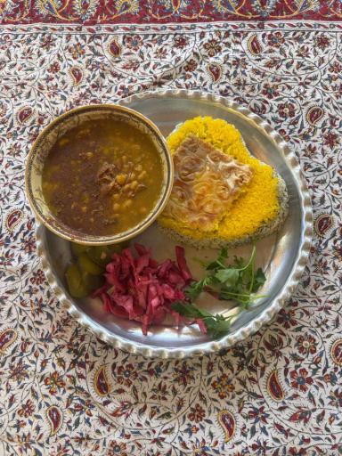 عکس رستوران و سفره خانه سنتی و تاریخی عباسی