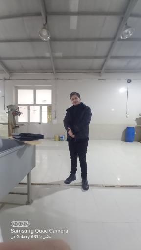 کارخانه پنیر سازی نادری 