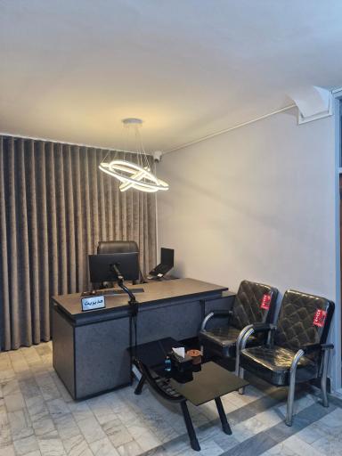 عکس آکادمی کیوبیت