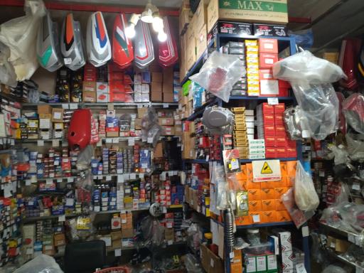 عکس فروشگاه یدک سیکلت پژمان