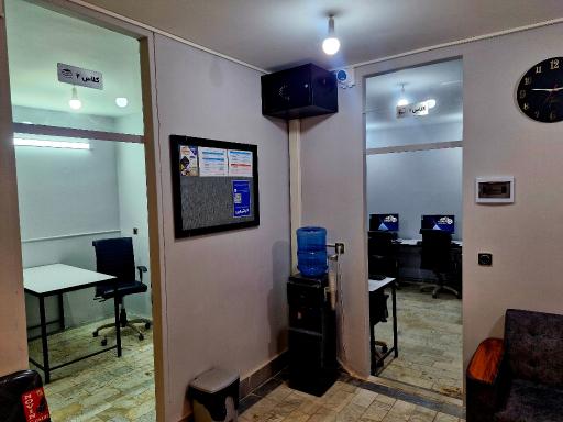 عکس آکادمی کیوبیت