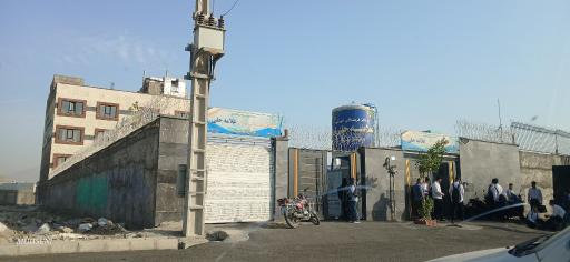 عکس دبیرستان علامه حلی