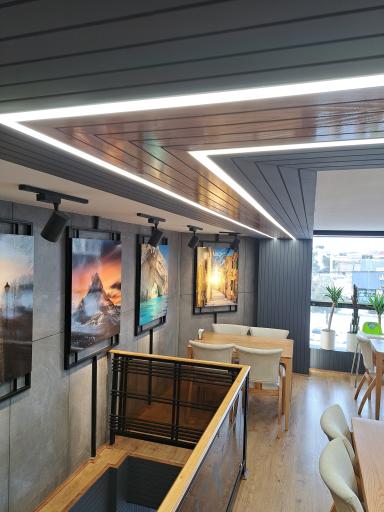 عکس کافه فست فود ونتی 