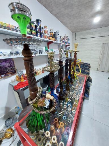 عکس پخش قلیان زغال و تنباکو ایرانیان