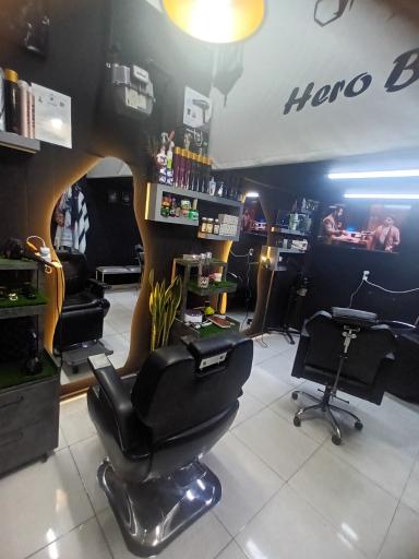 عکس پیرایش علی هیرو