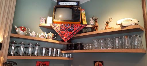 عکس کافه دمین