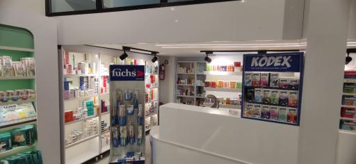 عکس داروخانه‌ شبانه روزی دکتر نگین عابدی