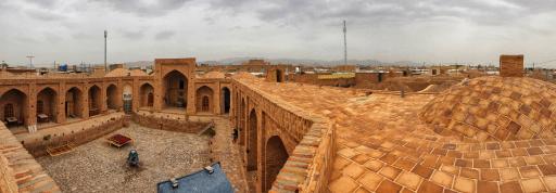 عکس کاروانسرای شاه عباسی سرایان