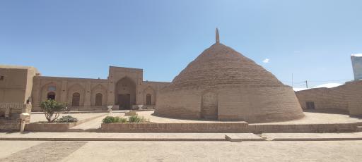 عکس کاروانسرای شاه عباسی سرایان