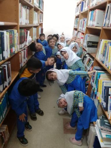 عکس کتابخانه عمومی مشکات لامرد