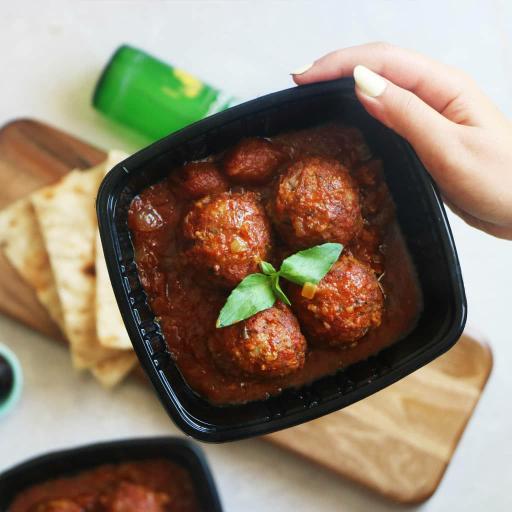 عکس کترینگ خاتون