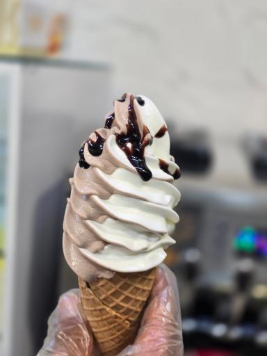 عکس آبمیوه آیسا