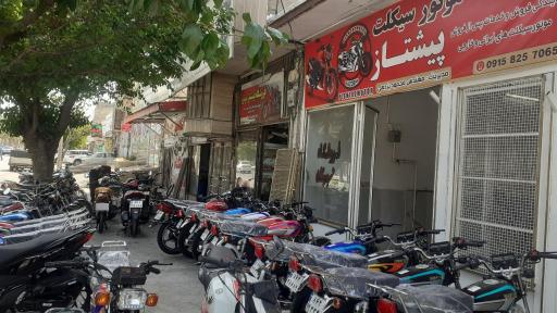 عکس فروشگاه لوازم یدکی و تعمیرگاه موتور سیکلت محمود (یزدهی)
