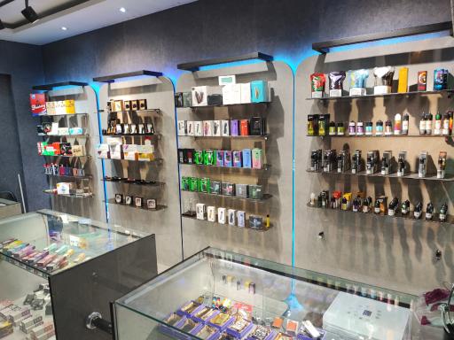 عکس نیکوتین شاپ