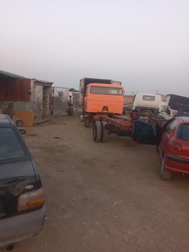 عکس گاراژ آهنگری و شاسی کشی ابوالفضل دادگر