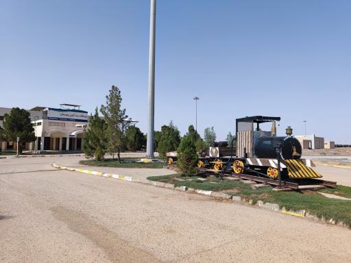 عکس ایستگاه راه آهن بجستان