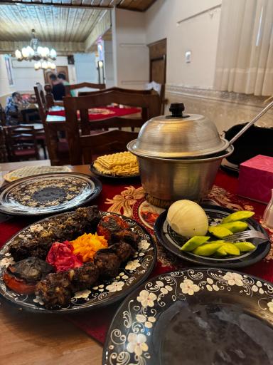 عکس رستوران گمج کباب