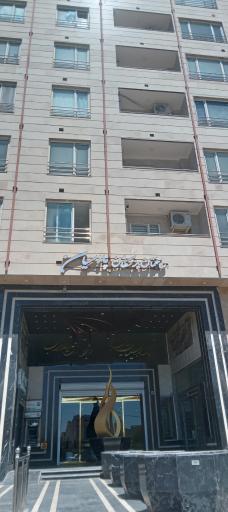عکس ساختمان پزشکان پارسیان