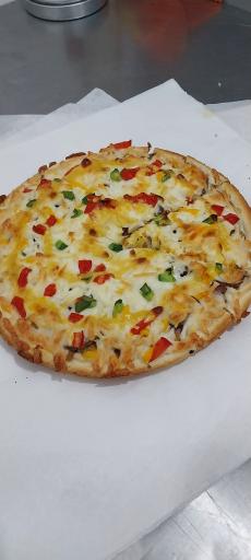 عکس پیتزا آلما