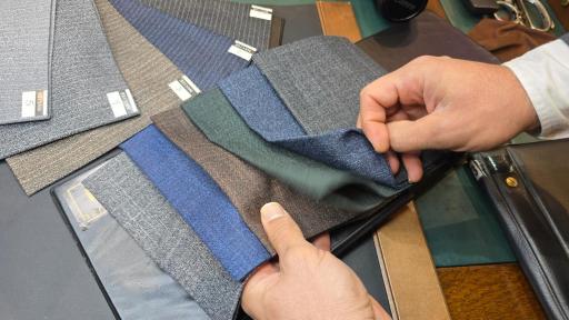 عکس بازار بزازی (پارچه فاستونی)