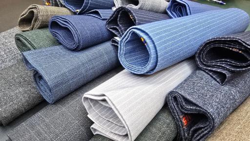 عکس بازار بزازی (پارچه فاستونی)