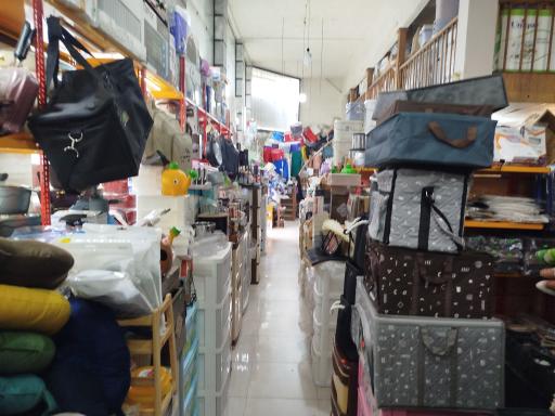 عکس فروشگاه مرکزی خانه و آشپزخانه هیراد 