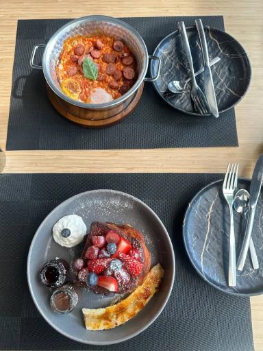 عکس کافه رد کارپت