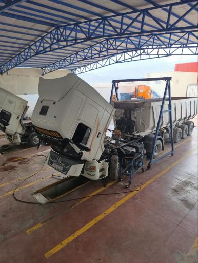 عکس تعمیرات تخصصی دایان