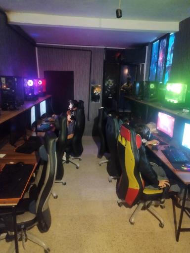 عکس گیم نت مجید بازیهای انلاین