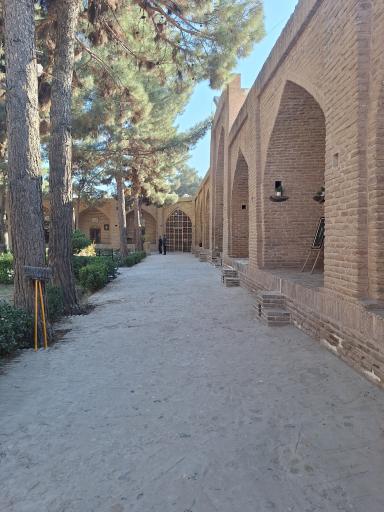 عکس موزه باستان‌ شناسی نیشابور