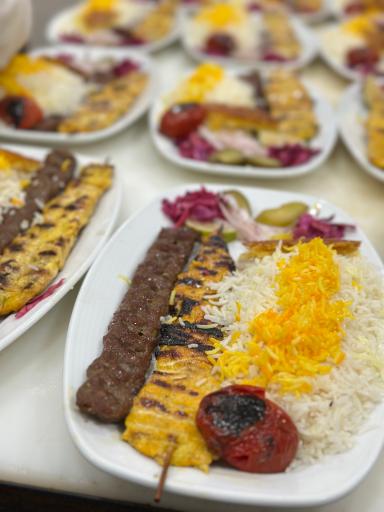 عکس رستوران و چلو جوجه برجیس