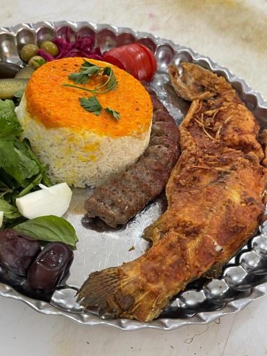 عکس رستوران و چلو جوجه برجیس