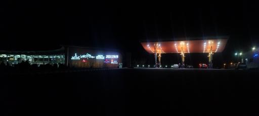 عکس پمپ بنزین