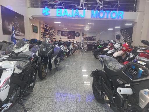 عکس نمایندگی پیشرو سیکلت