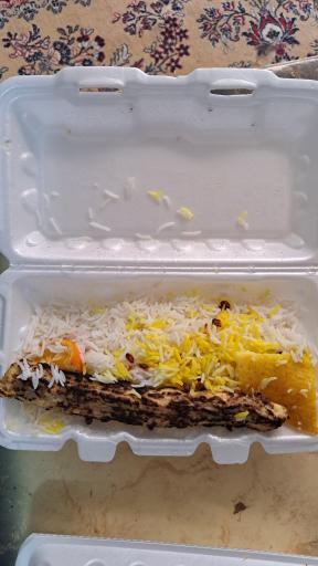 عکس زائر سرای مطلبی