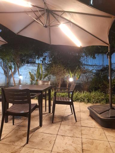 عکس کافه گالری کوچه