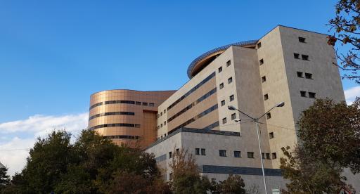 عکس ساختمان شماره 2 بیمارستان امام رضا (ع)