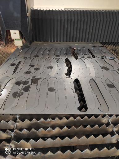 عکس برش لیزر داصاد