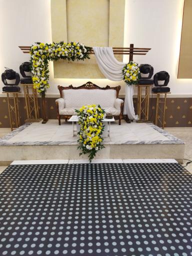 عکس تالار باغ ملک